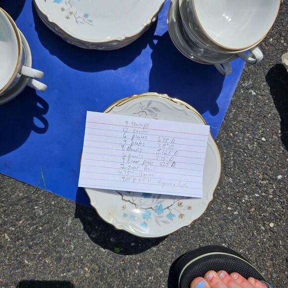 VTG Naomi Dinner Plate - Picture 5 of 8